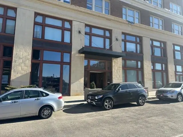 2107 Grand #1009 Avenue #1009, Kansas City, MO 64108 - Image #2