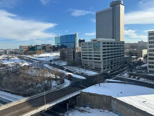 2107 Grand #1009 Avenue #1009, Kansas City, MO 64108 - Image #3