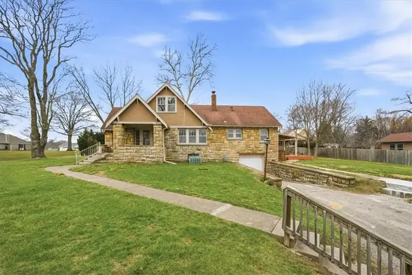 11700 Johnson Drive, Shawnee, KS 66203