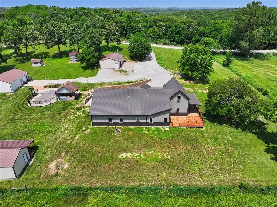 19164 258th Road, Atchison, KS 66002 - #2