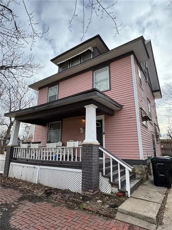 1009 SW Huntoon Street, Topeka, KS 66604 - Image #2