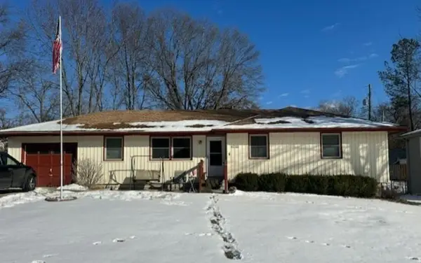 3703 N Elmwood Avenue, Kansas City, MO 64117