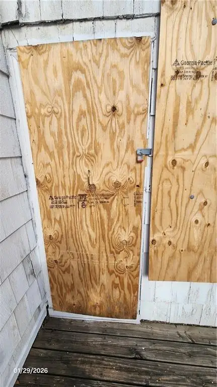 2421 NE Vivion Road, Kansas City, MO 64118 - #2