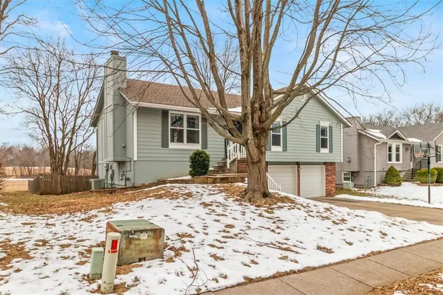 1048 SW Twin Creek Drive, Lees Summit, MO 64081 - #2