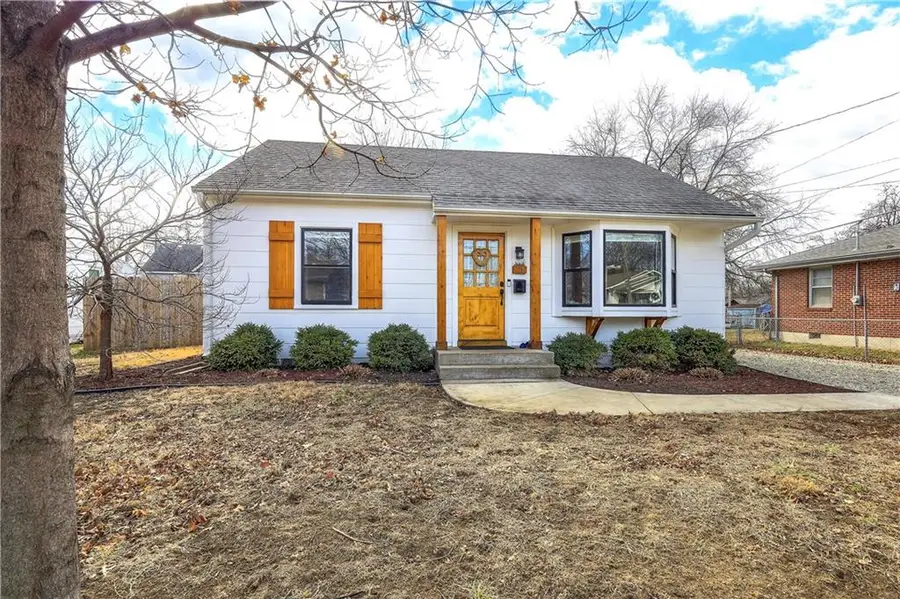 619 E Loula Street, Olathe, KS 66061 - #2