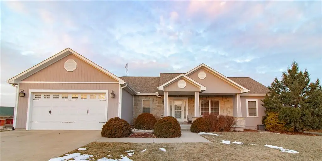 908 Golden Eagle Trail, Holden, MO 64040 - #1