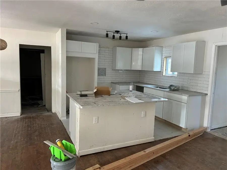 9416 E 64th Street, Raytown, MO 64133 - Image #3