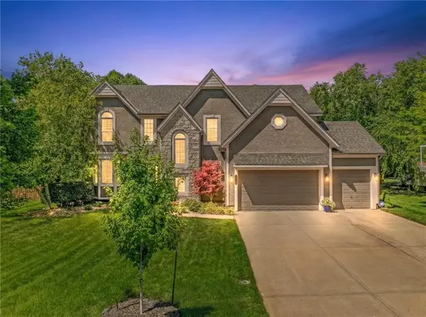 12508 W 130 Terrace, Overland Park, KS 66213