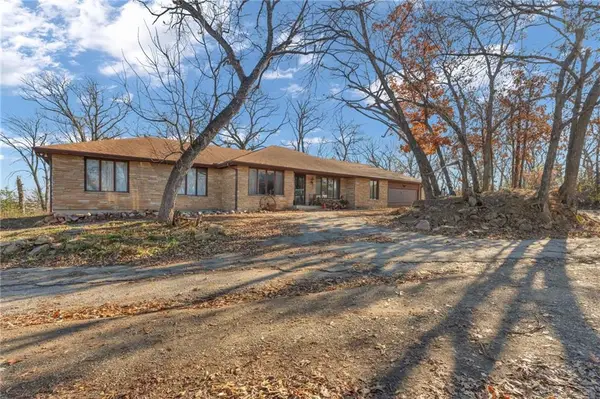 141, 127 & 10 Acres SW Urish Road, Topeka, KS 66615