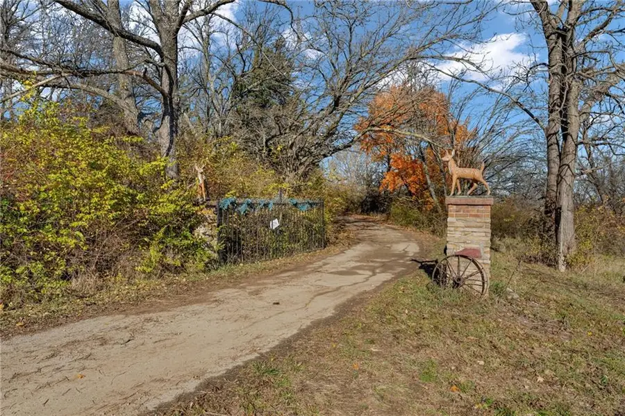 141 & 127 SW Urish Road, Topeka, KS 66615 - #3