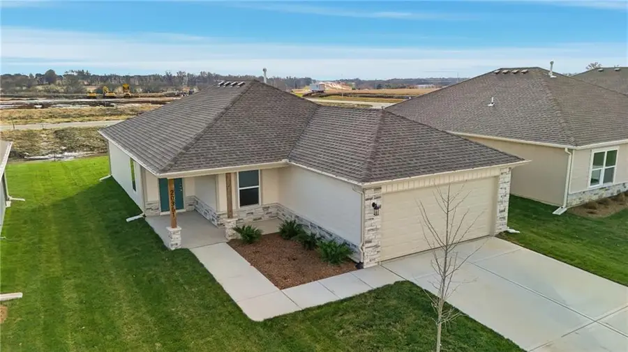 20257 W 194th Terrace, Spring Hill, KS 66083 - Image #2