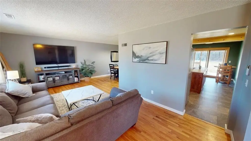 15683 Gilman Road, Leavenworth, KS 66048 - #1