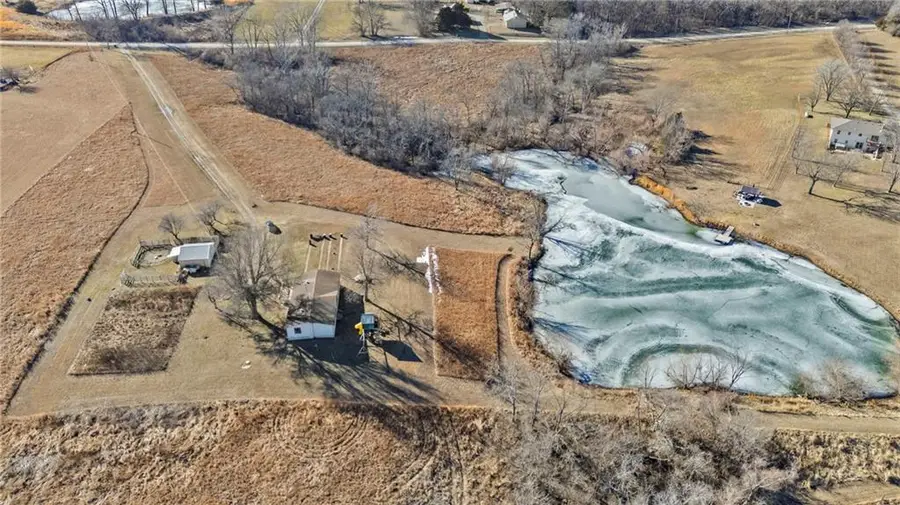 835 Kentucky Road, Princeton, KS 66078 - #3