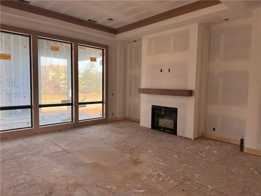 3244 W 133rd Terrace, Leawood, KS 66209 - Image #3