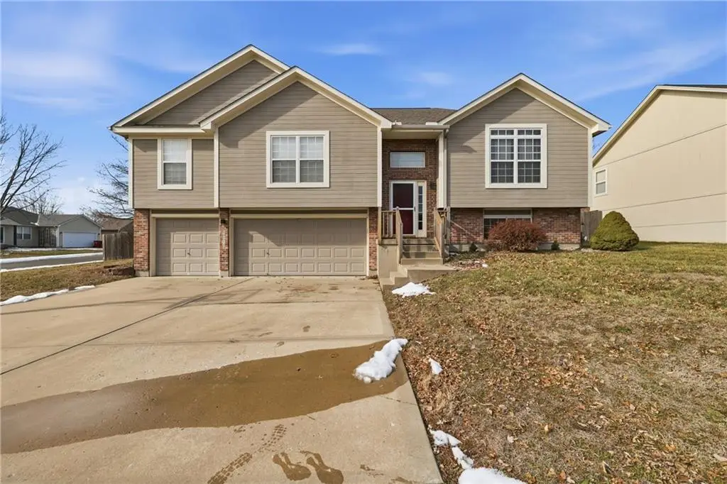 1810 NW Bradford Court, Grain Valley, MO 64029 - #1