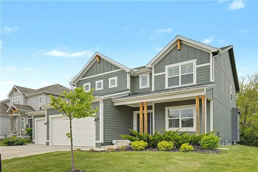 1422 SW Georgetown Drive, Lees Summit, MO 64082 - #2