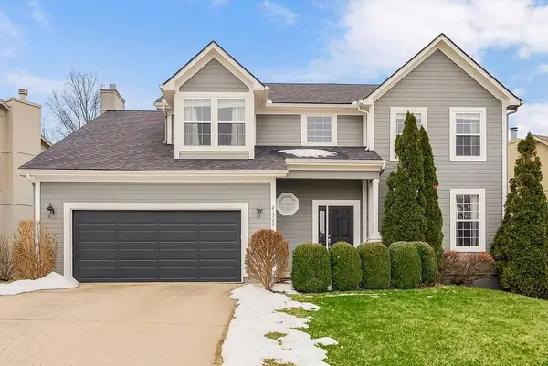 21703 W 57th Terrace, Shawnee, KS 66218