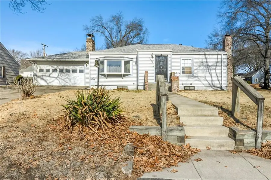 1300 Cherokee Street, Leavenworth, KS 66048 - Image #2