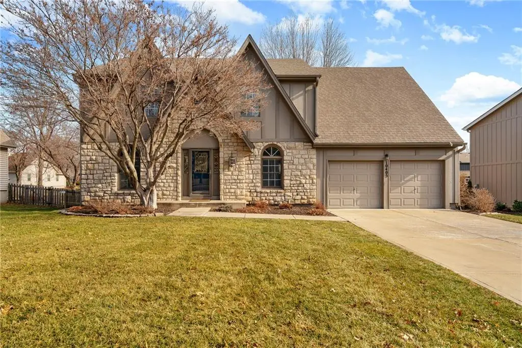 10405 King Street, Overland Park, KS 66214 - #1