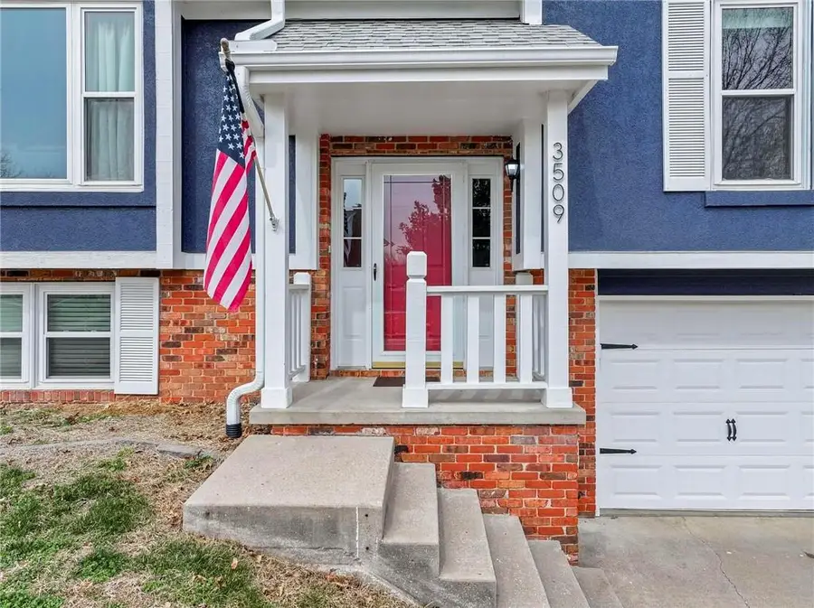 3509 Robin Lane, Saint Joseph, MO 64506 - #3