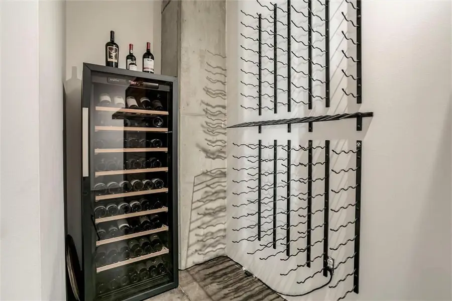 360 W Pershing Unit 230 Road #230, Kansas City, MO 64108 - Image #3