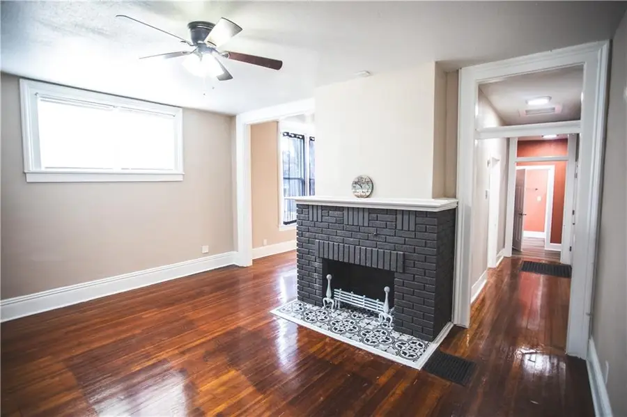 1016 N 11th Street, Saint Joseph, MO 64501 - #3