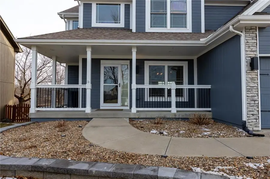 17811 Greyhawke Ridge Drive, Smithville, MO 64089 - Image #3