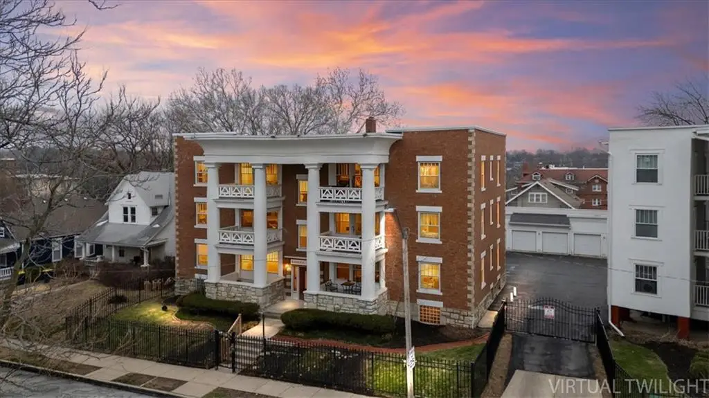 4227 Oak Street #3N, Kansas City, MO 64111 - #1