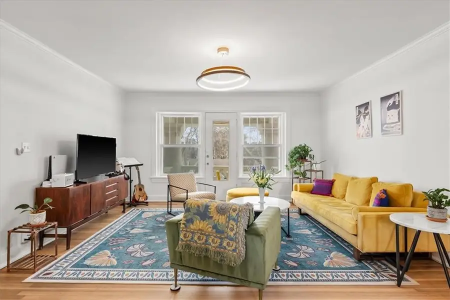 4227 Oak Street #3N, Kansas City, MO 64111 - #3