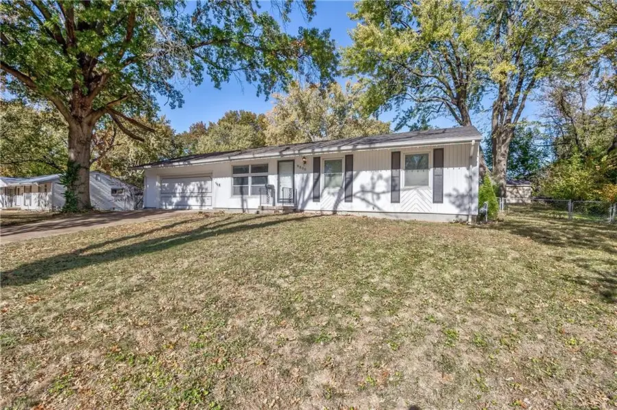 9800 E 81st Terrace, Raytown, MO 64138 - #2