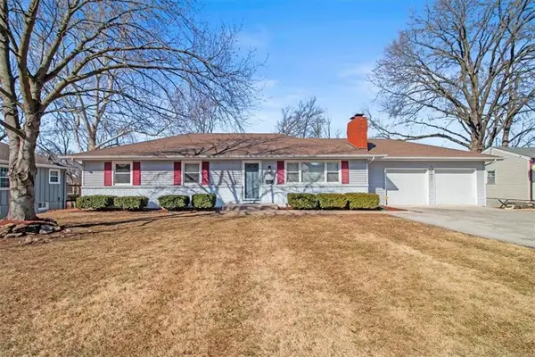 5016 Rock Creek Lane, Mission, KS 66205