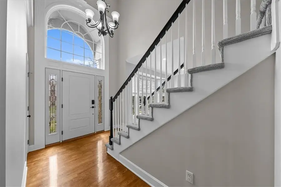 8012 W 131st Place, Overland Park, KS 66213 - #2