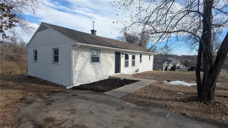 3812 E 93rd Street, Kansas City, MO 64132 - Image #3