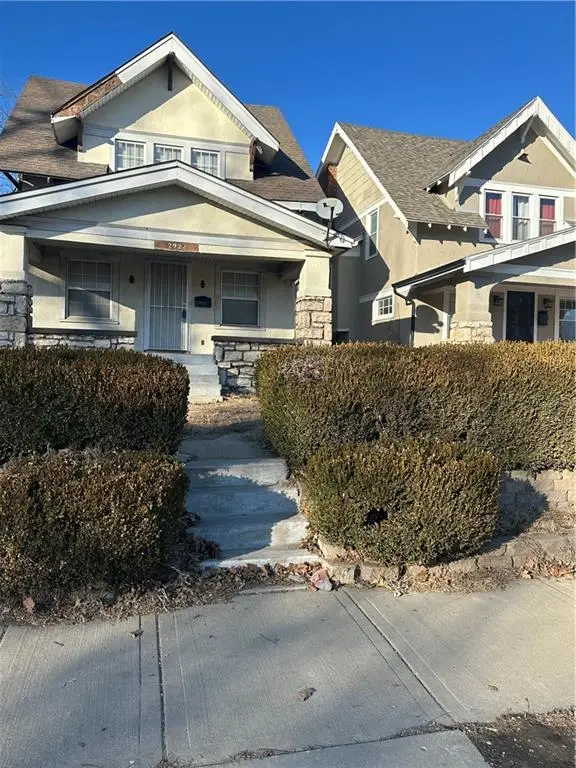 2922 E 30th Street, Kansas City, MO 64128 - #2