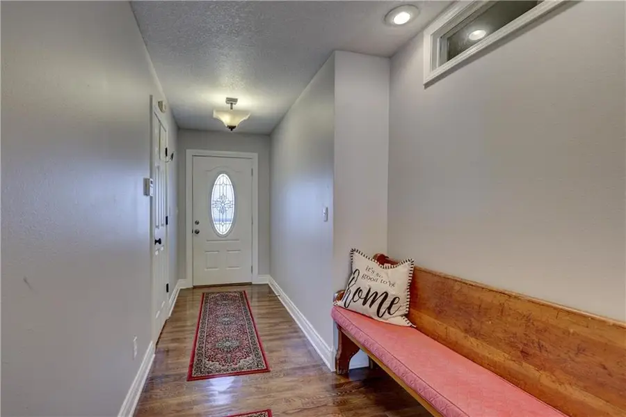 207 Suzanne Lane, Webb City, MO 64870 - #2