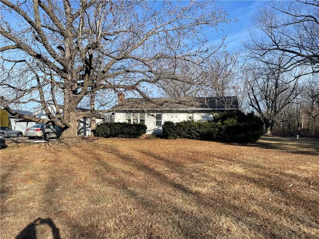 7619 Twilight Lane, Lenexa, KS 66217 - #1