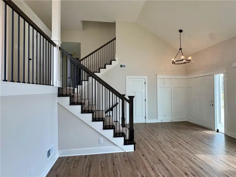 15611 Sheridan Court, Basehor, KS 66007 - #2