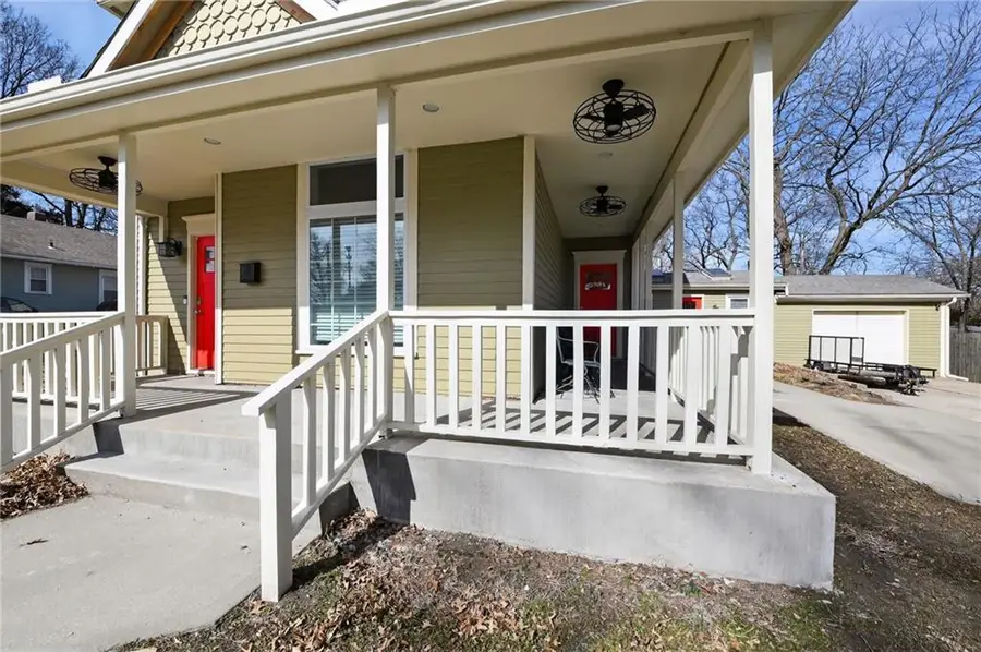 204 SE 1st Street, Lees Summit, MO 64063 - #3