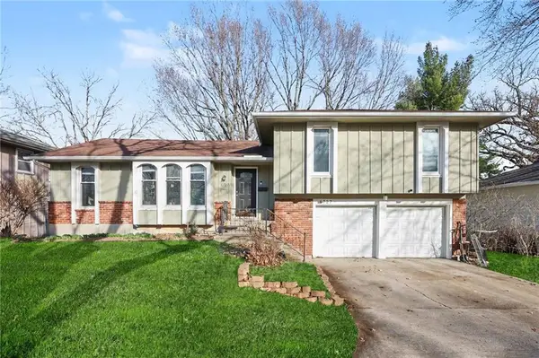 6727 Antioch Road, Overland Park, KS 66204