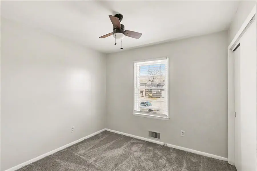 8704 Kentucky Avenue, Raytown, MO 64138 - #3