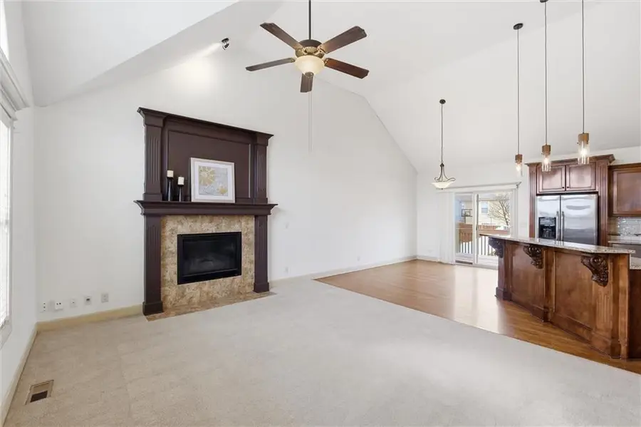 2000 Parkview Drive, Raymore, MO 64083 - #3