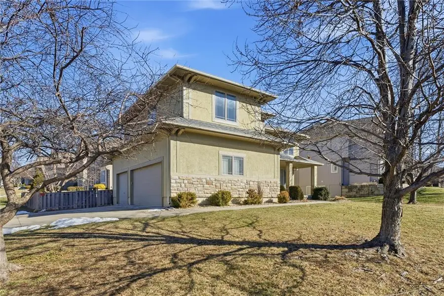 2300 Silver Spring Lane, Lees Summit, MO 64086 - #3