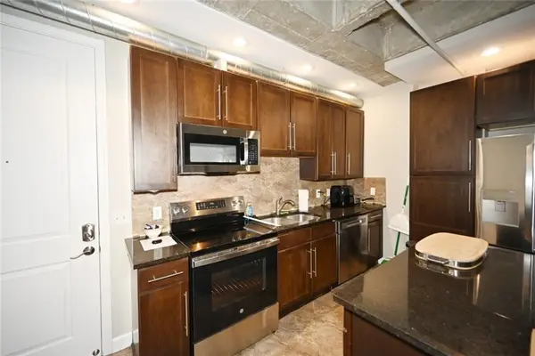 2940 Baltimore Avenue #1209, Kansas City, MO 64108