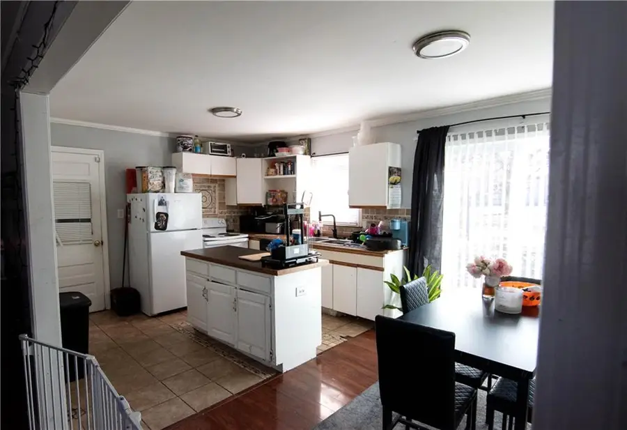 5433 Willow Avenue, Raytown, MO 64133 - #3