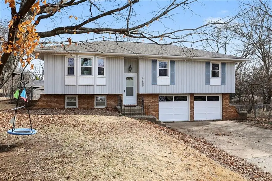 4745 Slater Street, Merriam, KS 66203 - #3