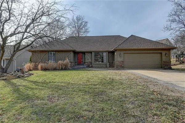 6512 Widmer Road, Shawnee, KS 66216