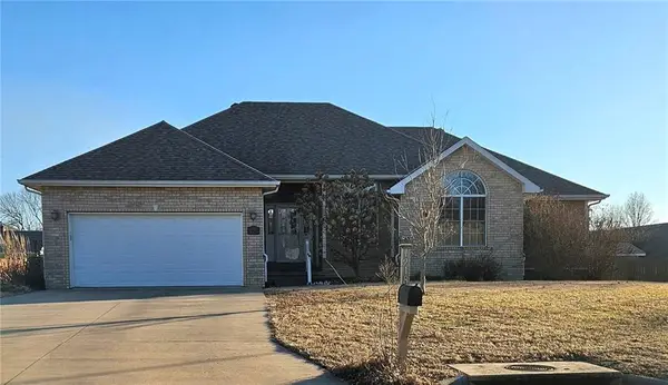 1918 Windsor Drive, Pittsburg, KS 66762