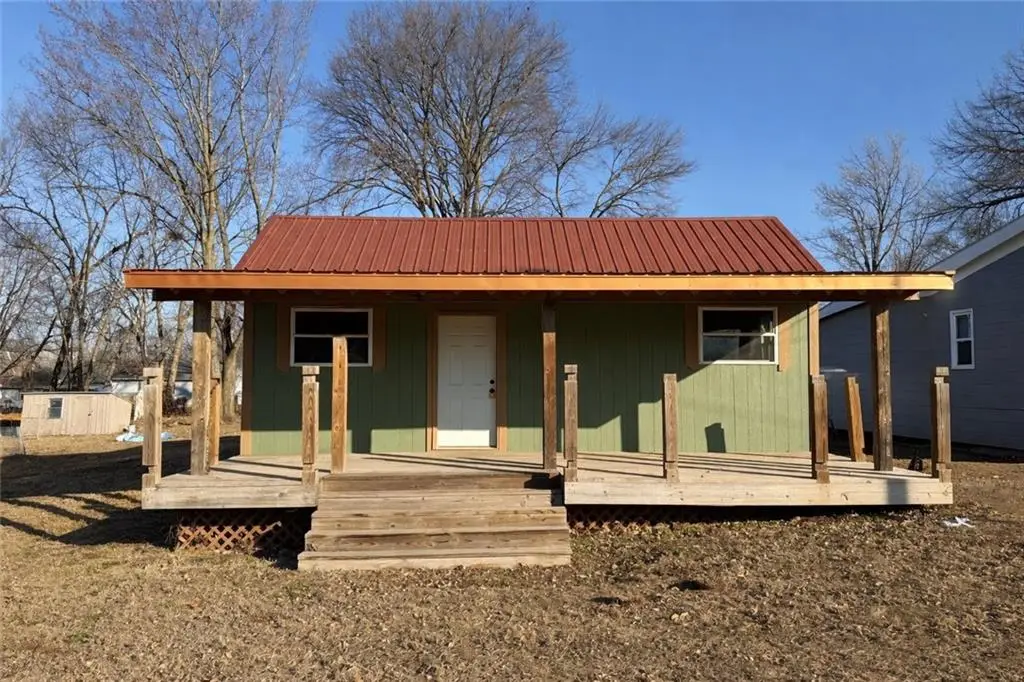 806 Reyburn Street, Richmond, MO 64085 - #1