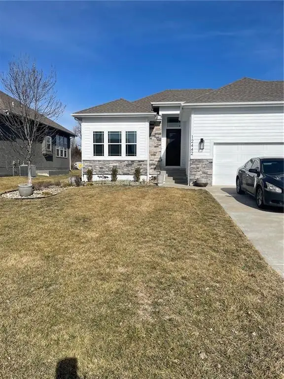12442 Parkview Avenue, Kansas City, KS 66109