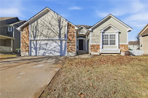 2225 NE 23rd Street, Blue Springs, MO 64029